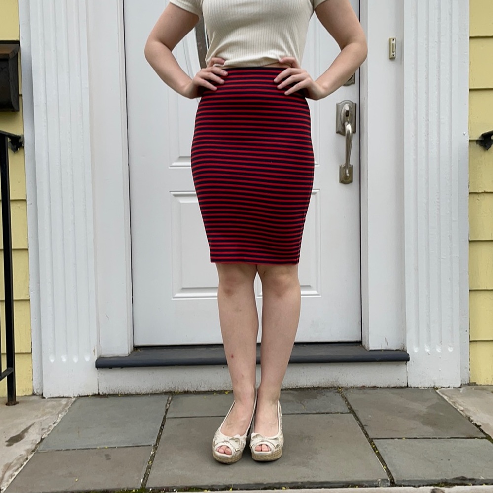 Madewell City skirt in Sailor Stripe - Picture 2 of 8